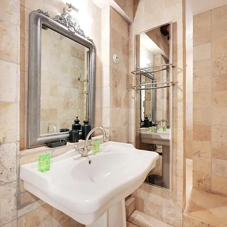 Elegant - 2br-7p - Quartier Latin Appartamento *